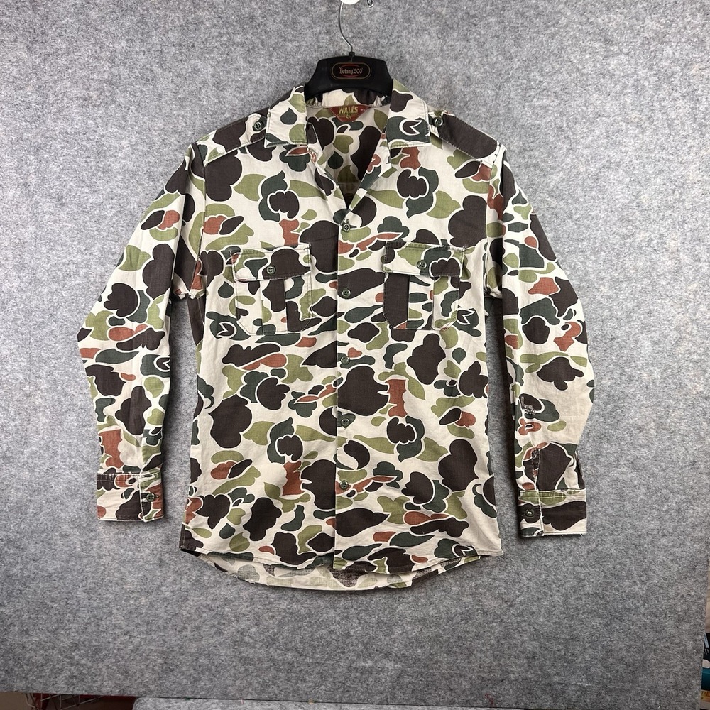 Vintage Walls Duck Camo button Up Long Sleeve Shirt